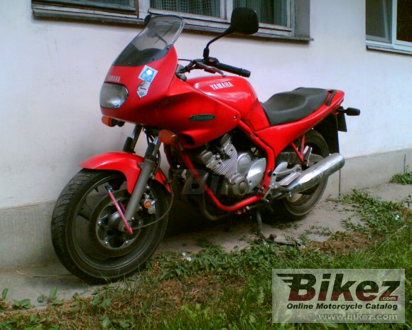 1993 Yamaha XJ 600 Diversion photo